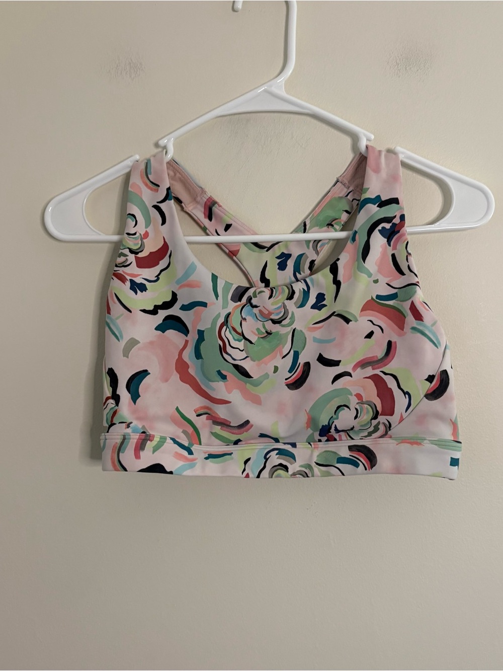 Athleta Women’s Pink Floral Tropical Sporty Bra Beachy Gym Measures Small